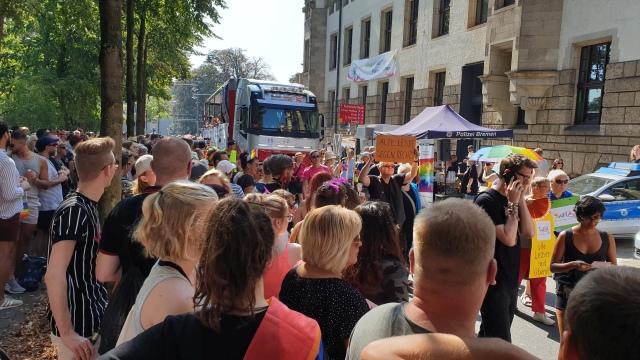../fotos/csd_bremen_2019/2019-08-31 12.52.45.jpg
